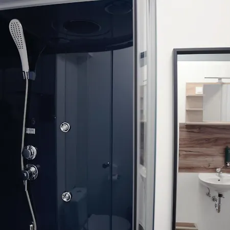 Hive - Direkt An Der Messe *