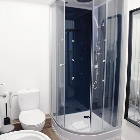 Διαμέρισμα Hive - Direkt An Der Messe Ανόβερο