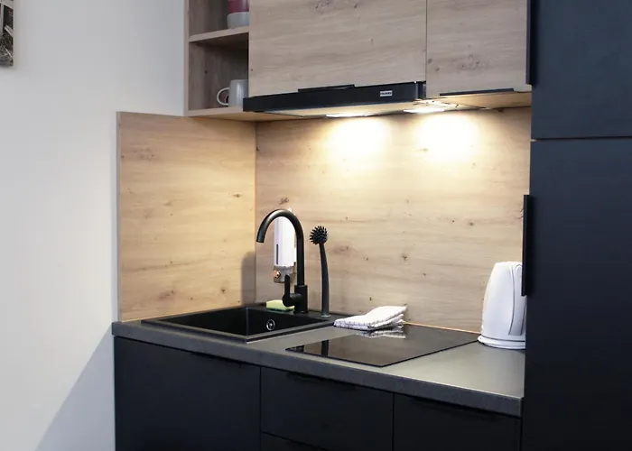 Hive - Direkt An Der Messe