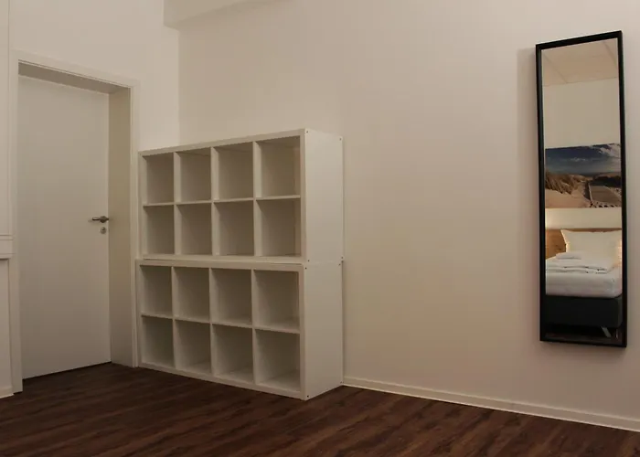 Hive - Direkt An Der Messe